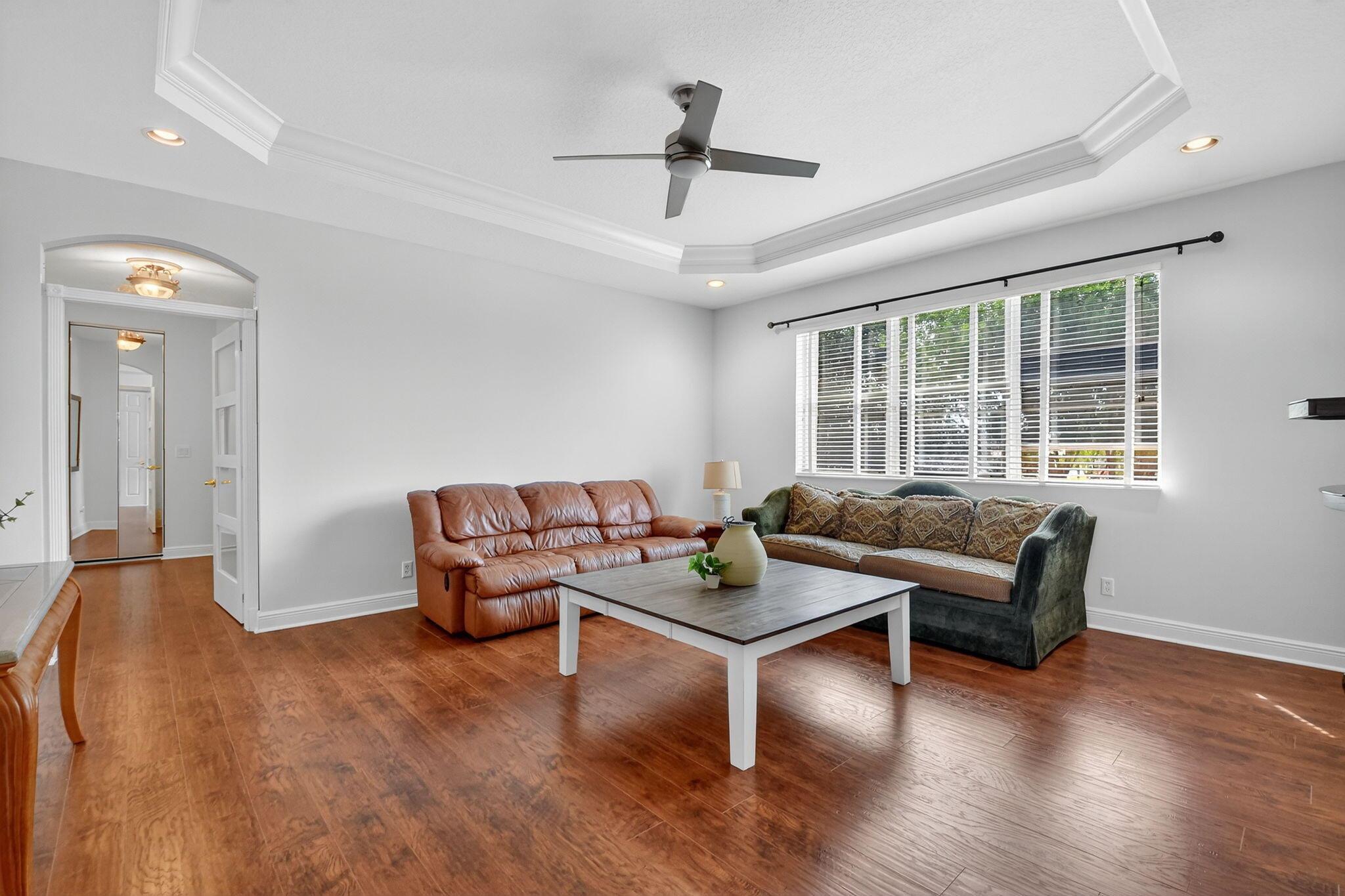 Isola Bella Estates - Residential Lease