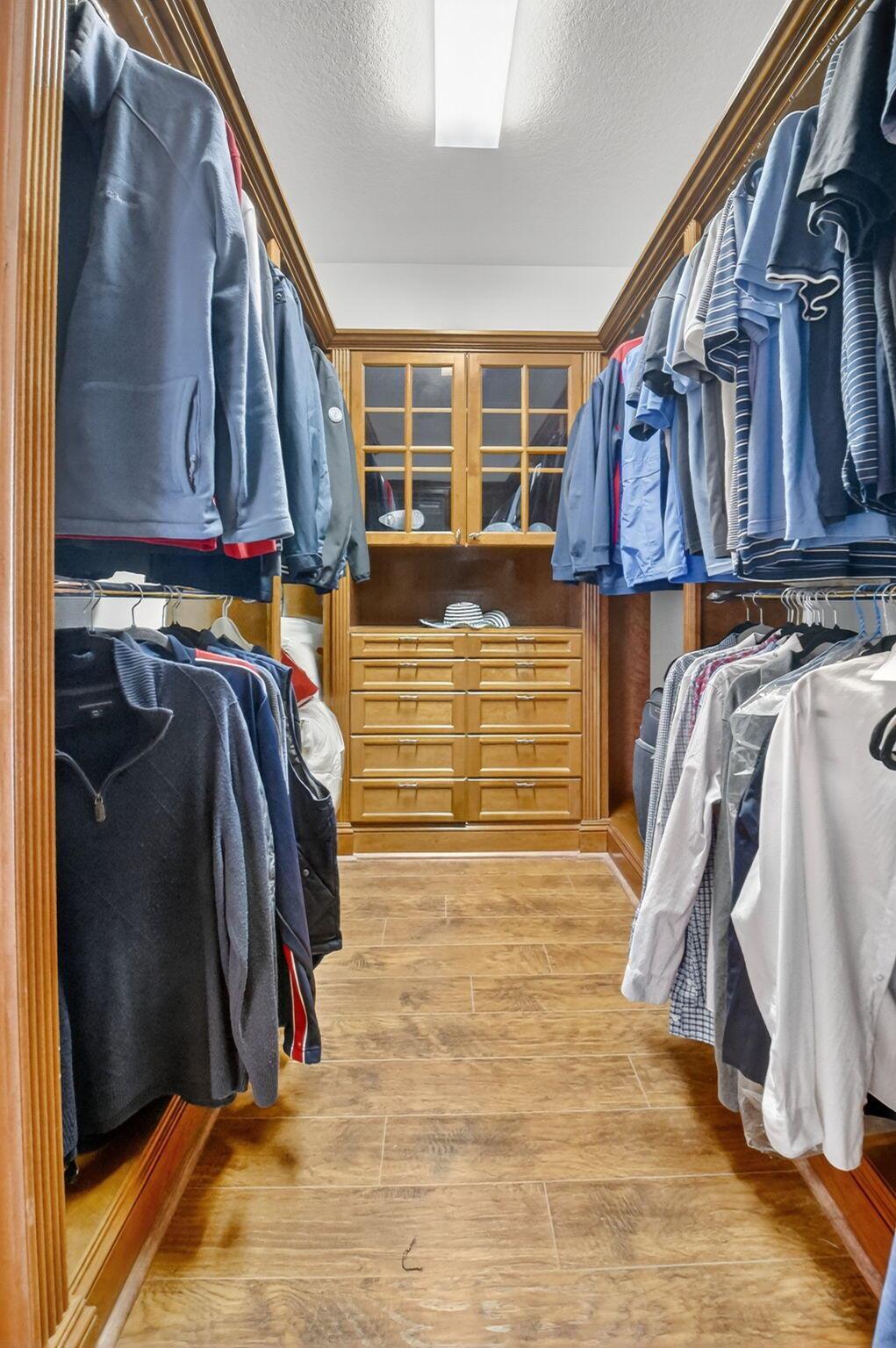 Isola Bella Estates - Residential Lease