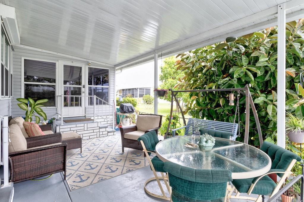 SNUG HARBOR LAKES CONDO - Residential