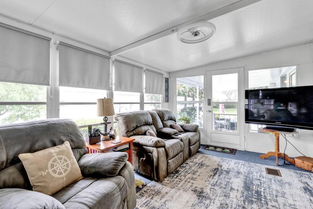 SNUG HARBOR LAKES CONDO - Residential