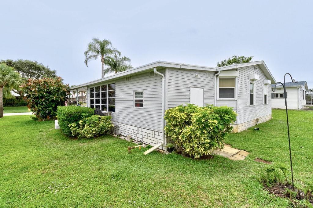 SNUG HARBOR LAKES CONDO - Residential