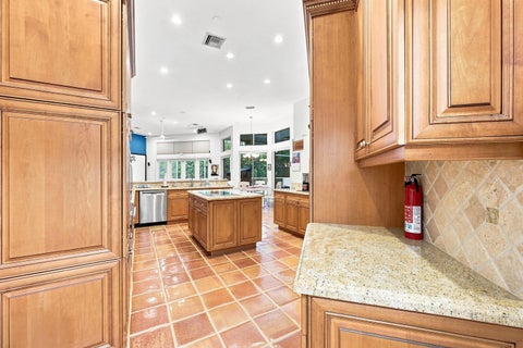 Tiny photo for 1960 HARTFORD Way, Coral Springs, FL 33071 (MLS # B26059047)