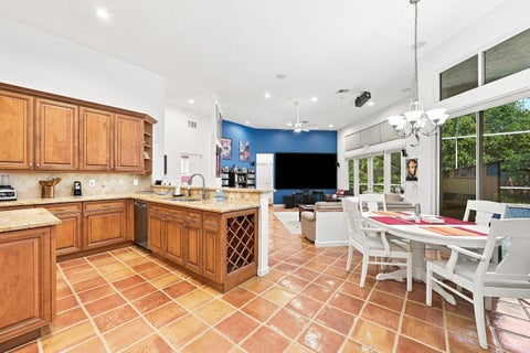 Tiny photo for 1960 HARTFORD Way, Coral Springs, FL 33071 (MLS # B26059047)