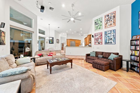 Tiny photo for 1960 HARTFORD Way, Coral Springs, FL 33071 (MLS # B26059047)