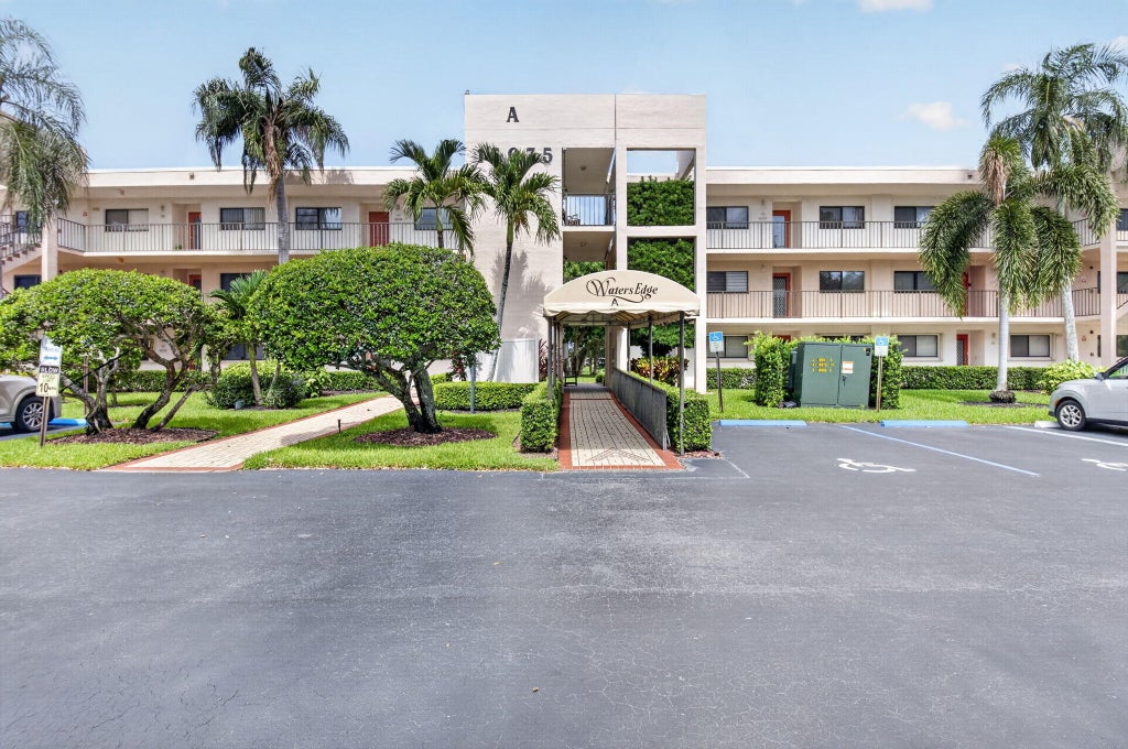 Photo of 15075 Witney Road #112, Delray Beach, FL 33484 (MLS # B26051940)