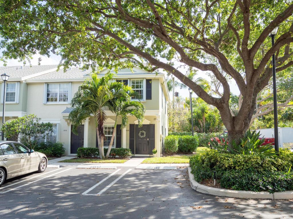 Photo of 826 Kokomo Key Lane, Delray Beach, FL 33483 (MLS # R11067725)