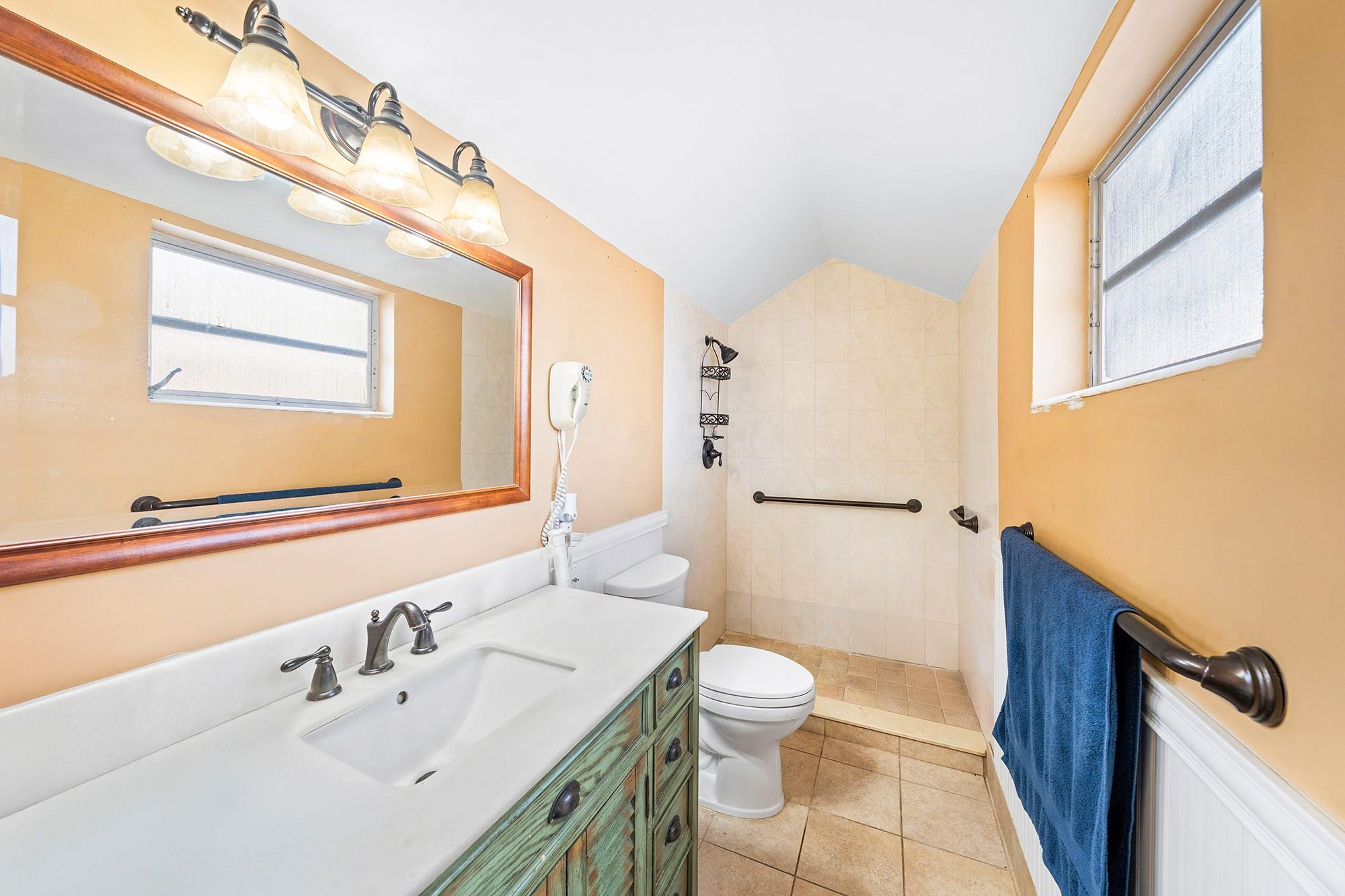 Coral Ridge Isles 45-47 B - Residential