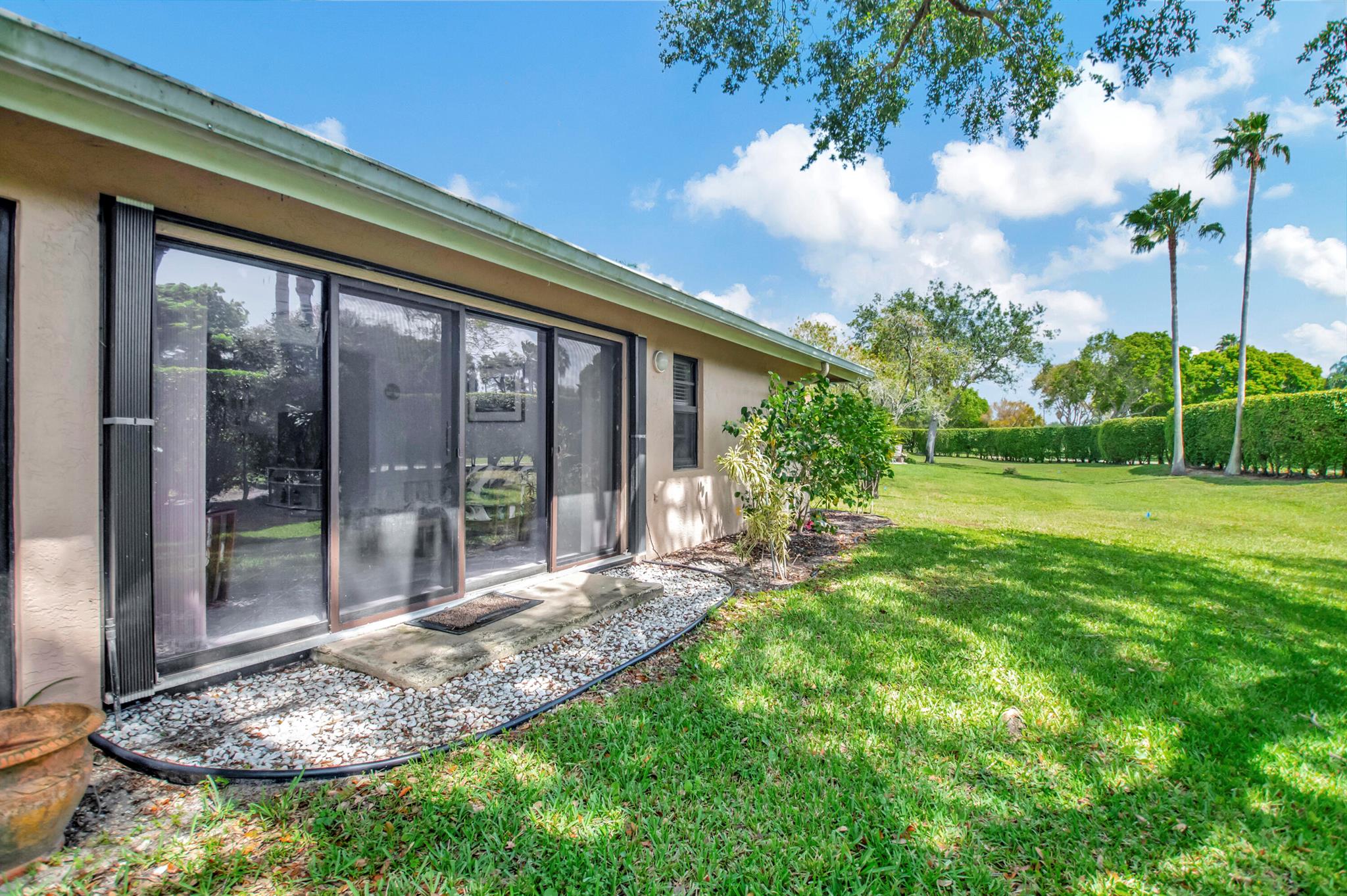 WHISPER WALK  PARKSHORE - Residential