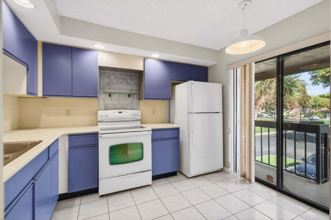 SAN REMO GOLF & TENNIS CLUB - Residential Lease