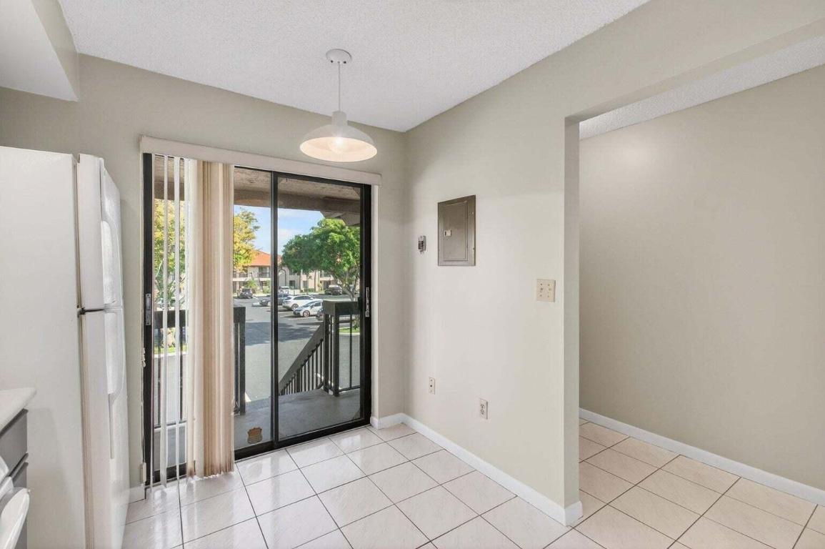 SAN REMO GOLF & TENNIS CLUB - Residential Lease