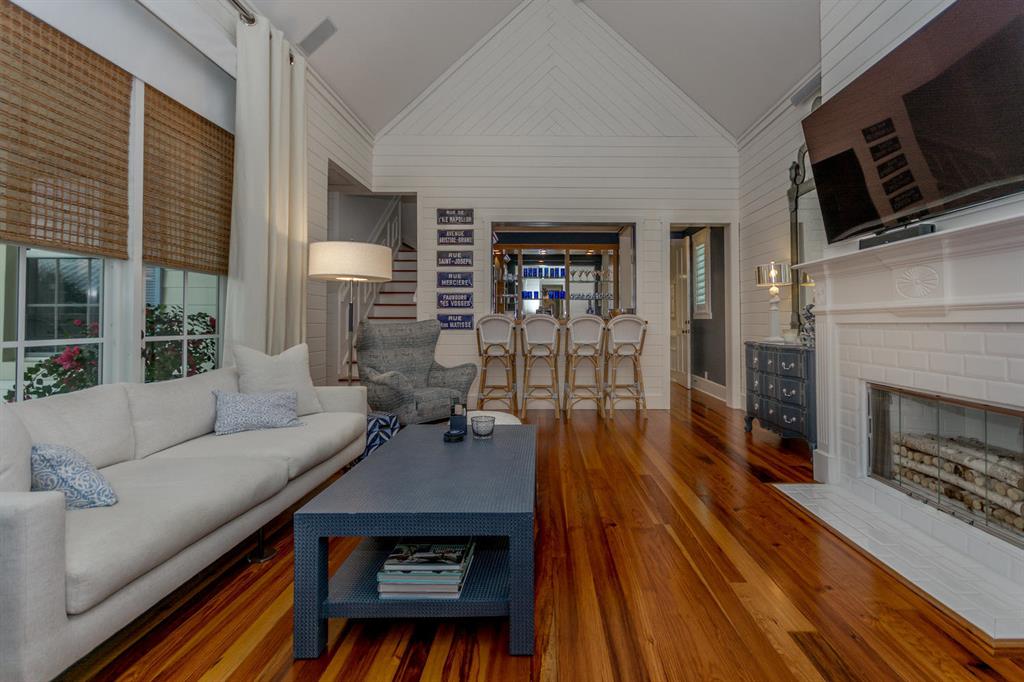 OLD TOWNE AT JUNO BEACH - Residential