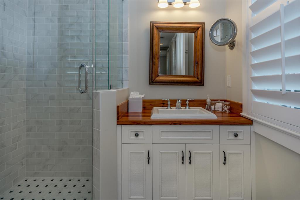 OLD TOWNE AT JUNO BEACH - Residential