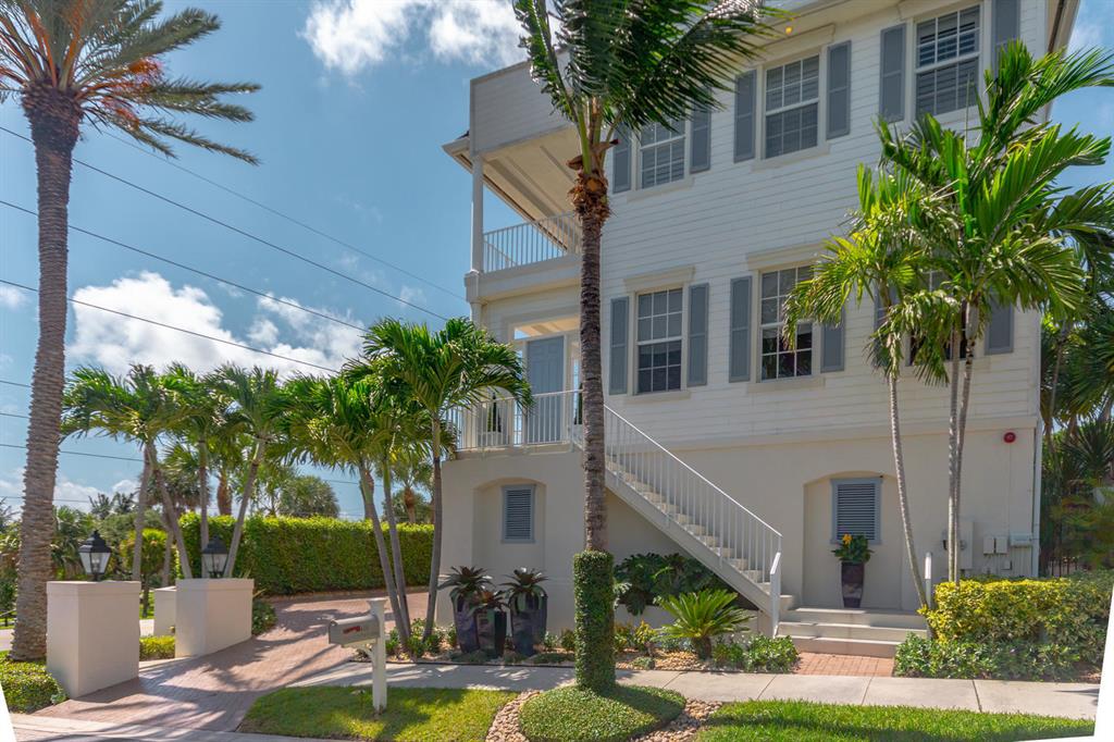 OLD TOWNE AT JUNO BEACH - Residential