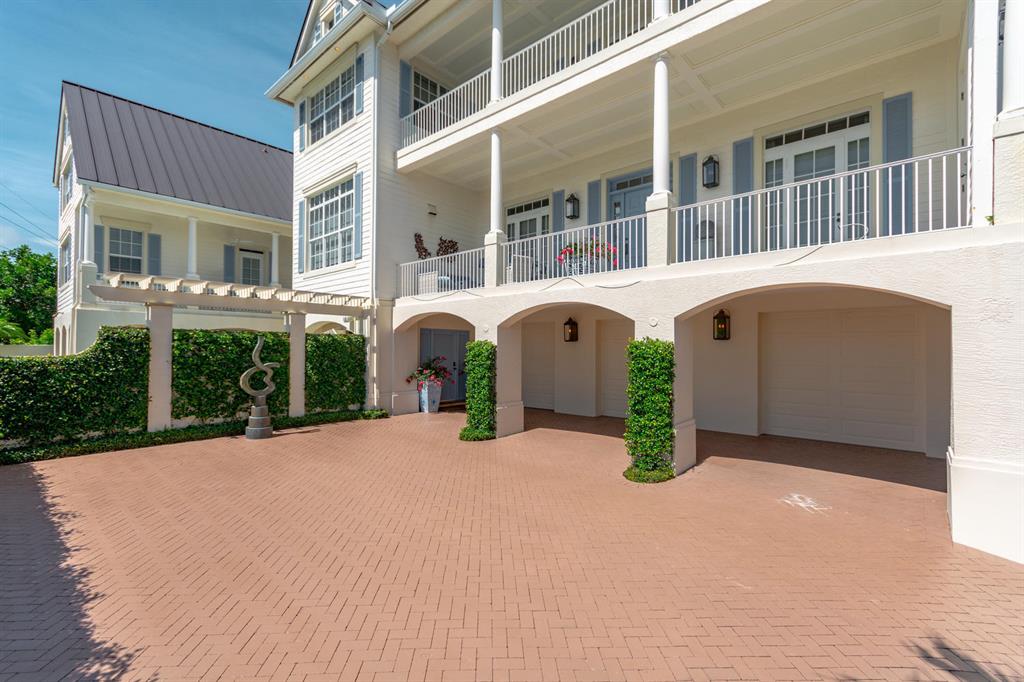 OLD TOWNE AT JUNO BEACH - Residential