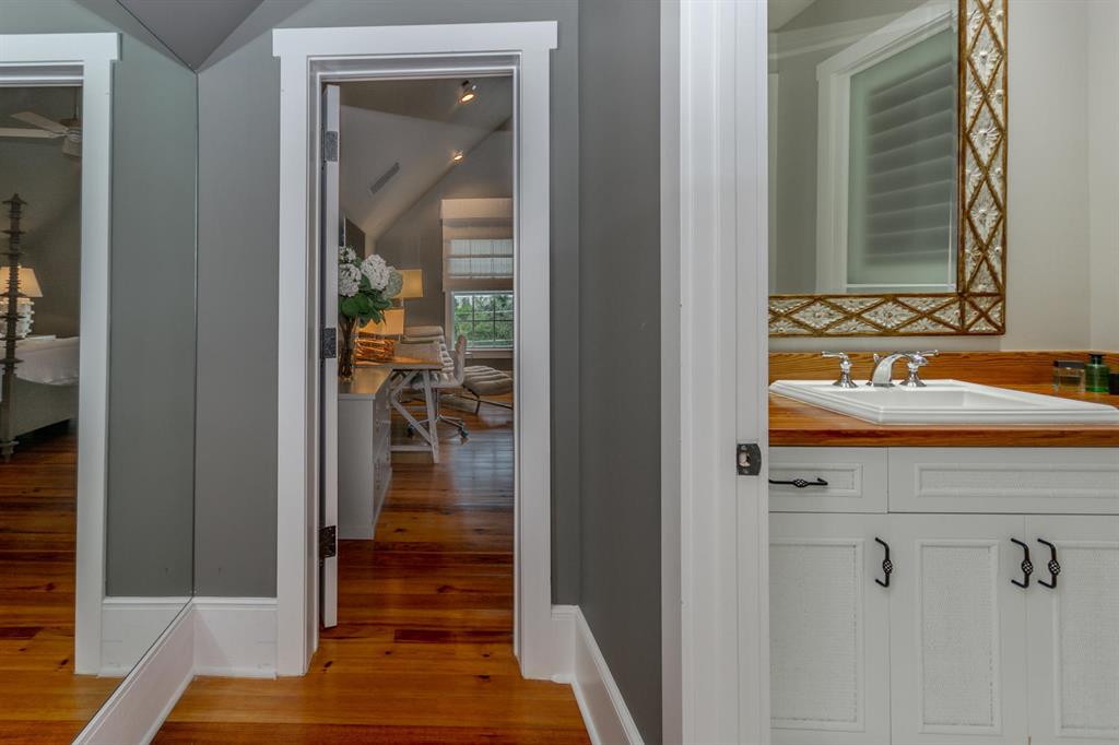 OLD TOWNE AT JUNO BEACH - Residential