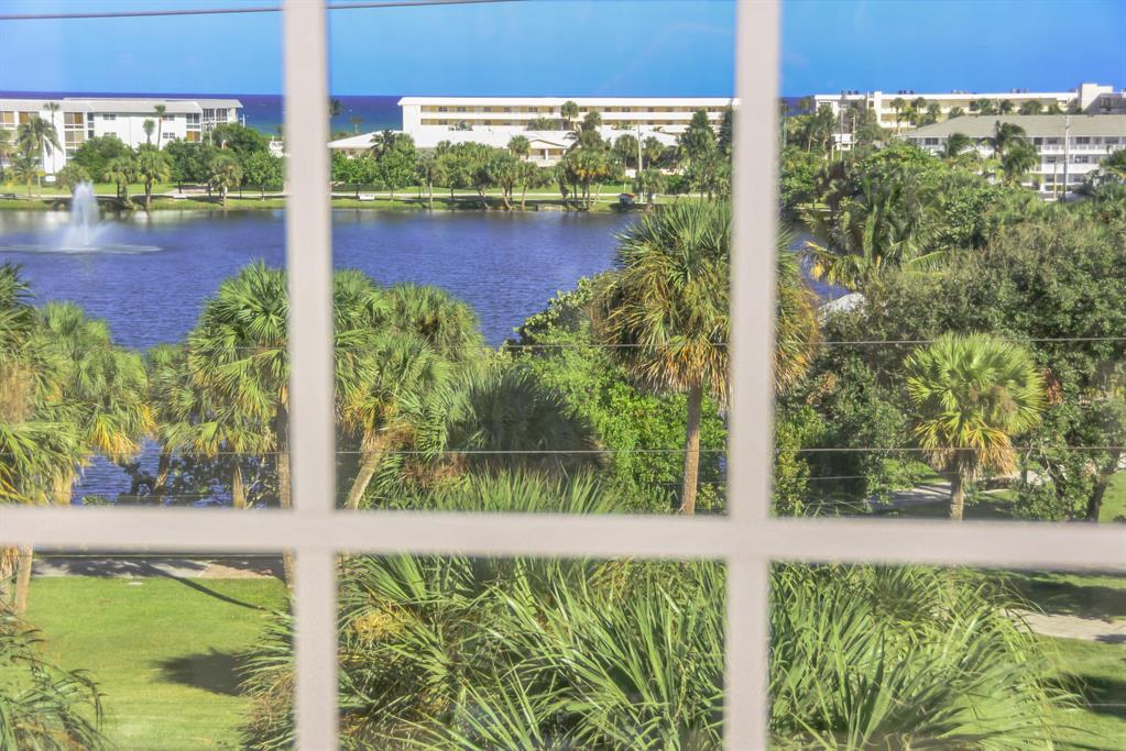 OLD TOWNE AT JUNO BEACH - Residential