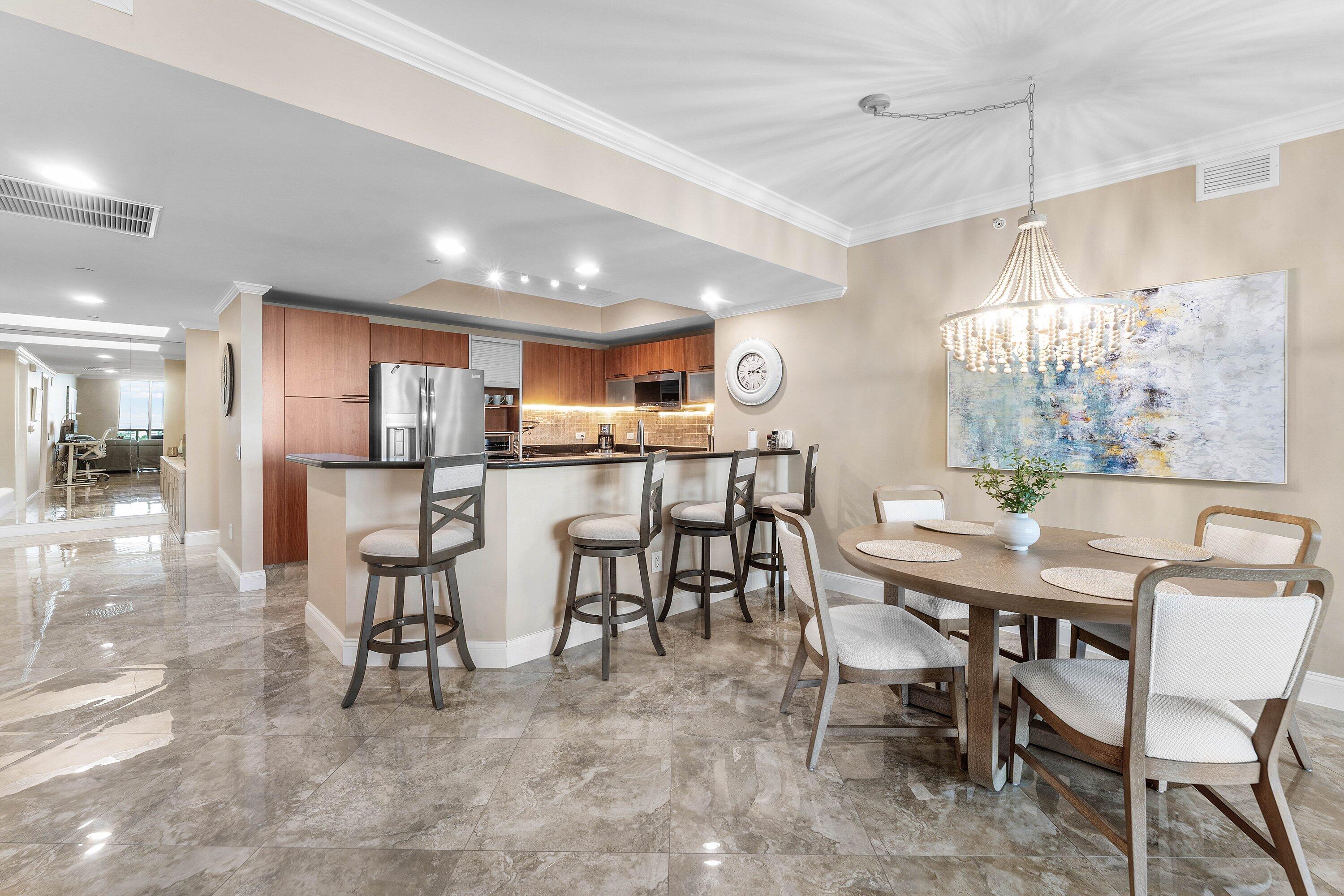 2640 Lake Shore Drive 1210