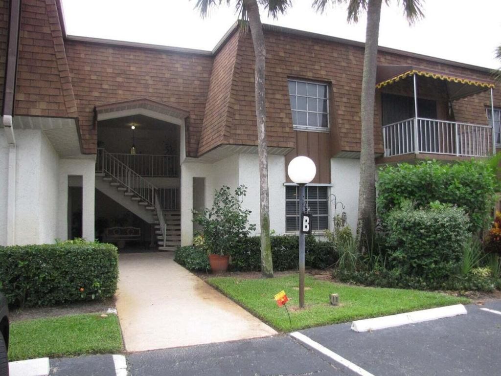 Photo of 950 S Kanner Highway #B26, Stuart, FL 34994 (MLS # R10927304)