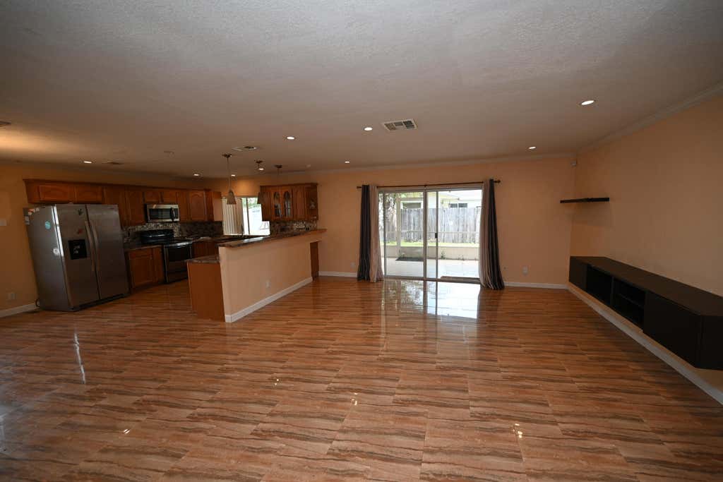 Photo of 8208 NW 75TH Avenue, Tamarac, FL 33321 (MLS # B26060309)