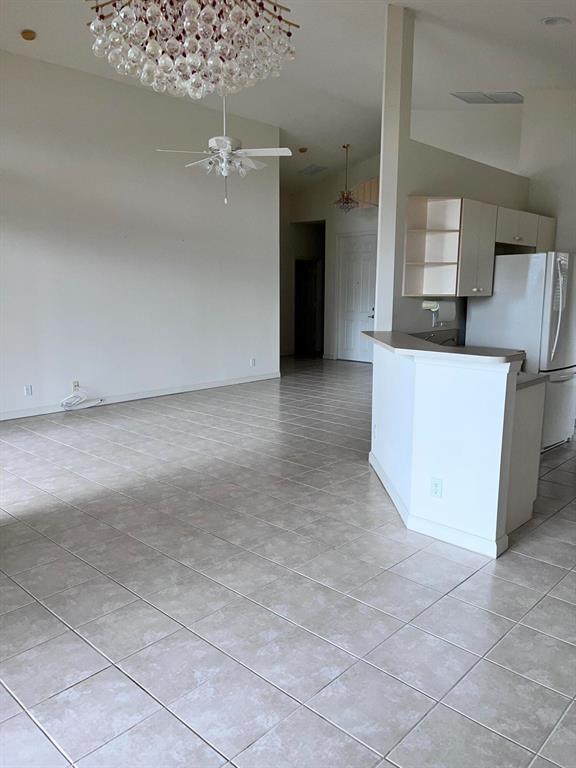 CASCADES AT ST LUCIE WEST PHASE 5 - Residential