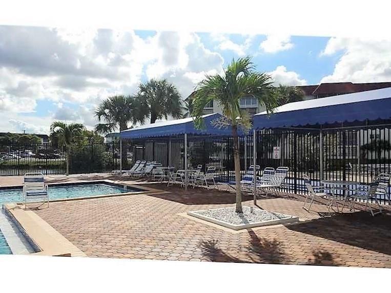 Castle Apartments - Residential