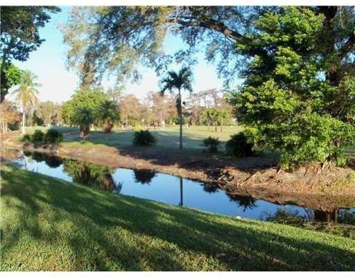 Castle Apartments - Residential