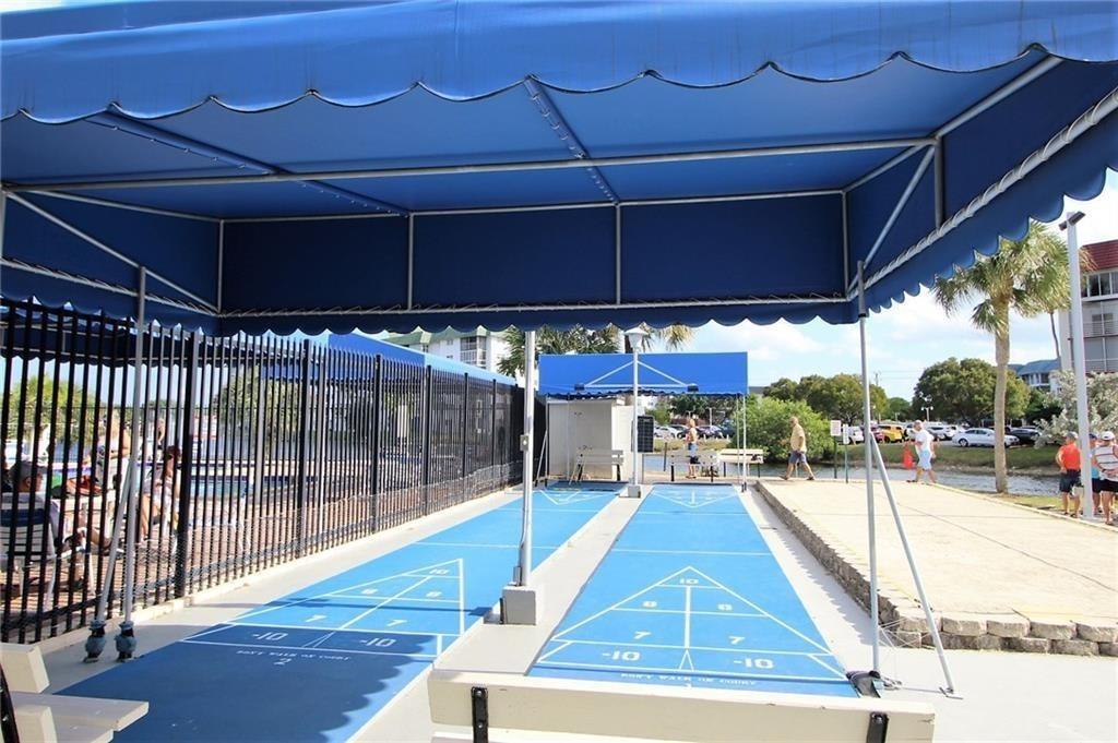 Castle Apartments - Residential