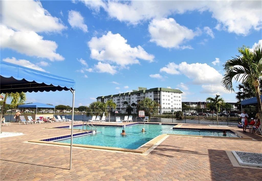 Castle Apartments - Residential