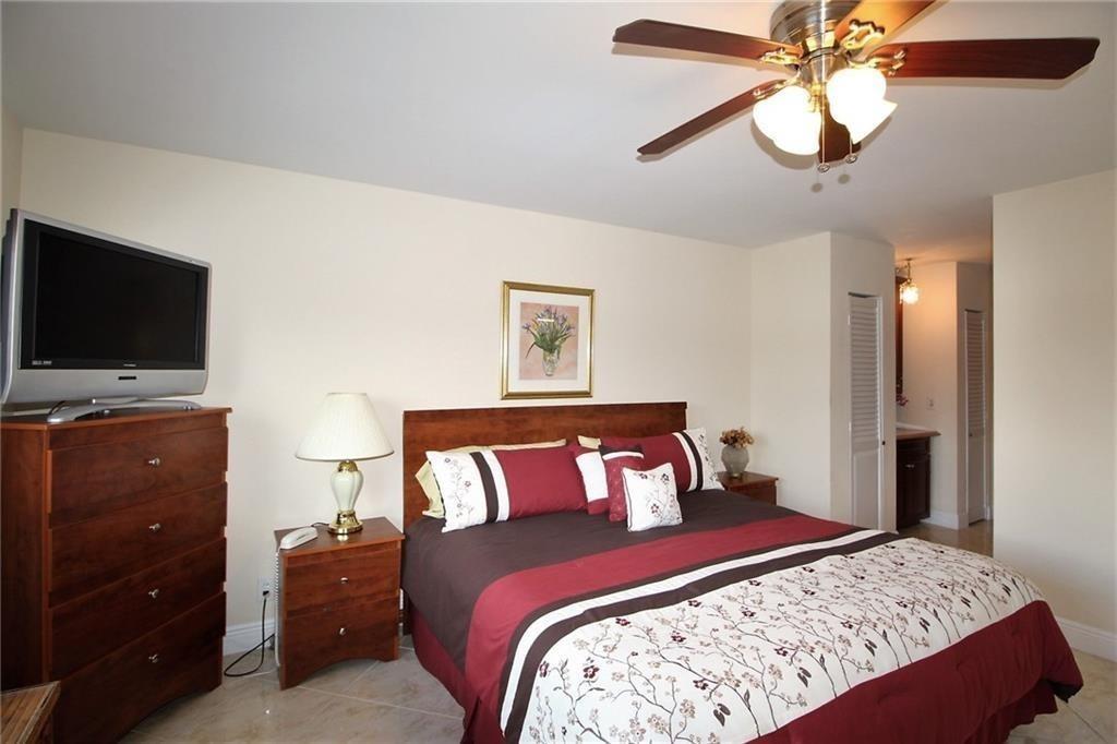 Castle Apartments - Residential