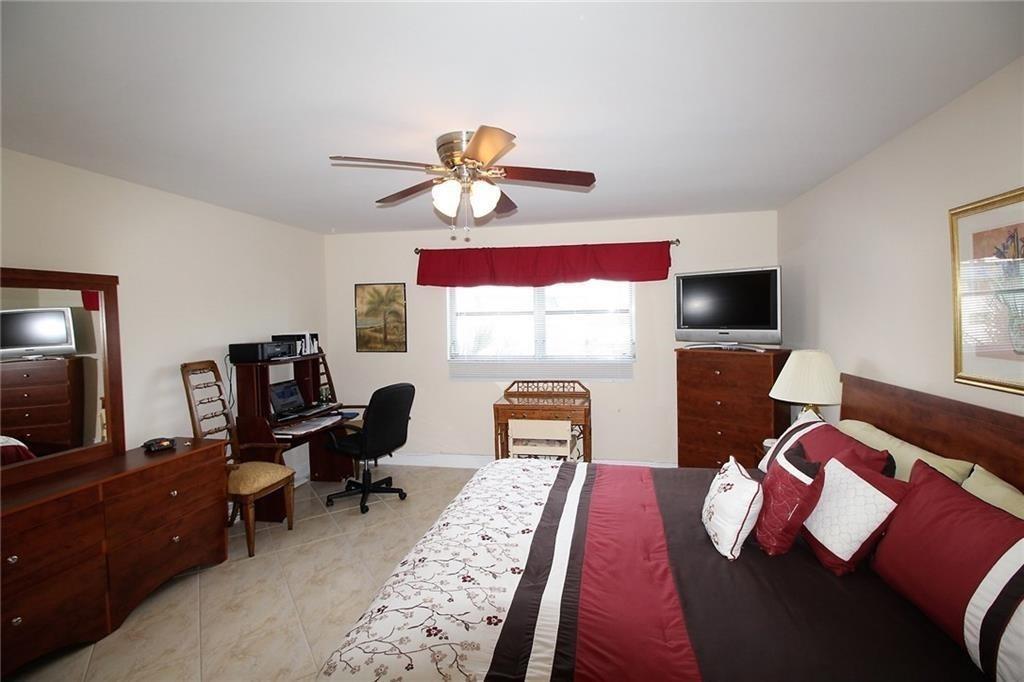 Castle Apartments - Residential