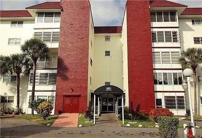 Castle Apartments - Residential