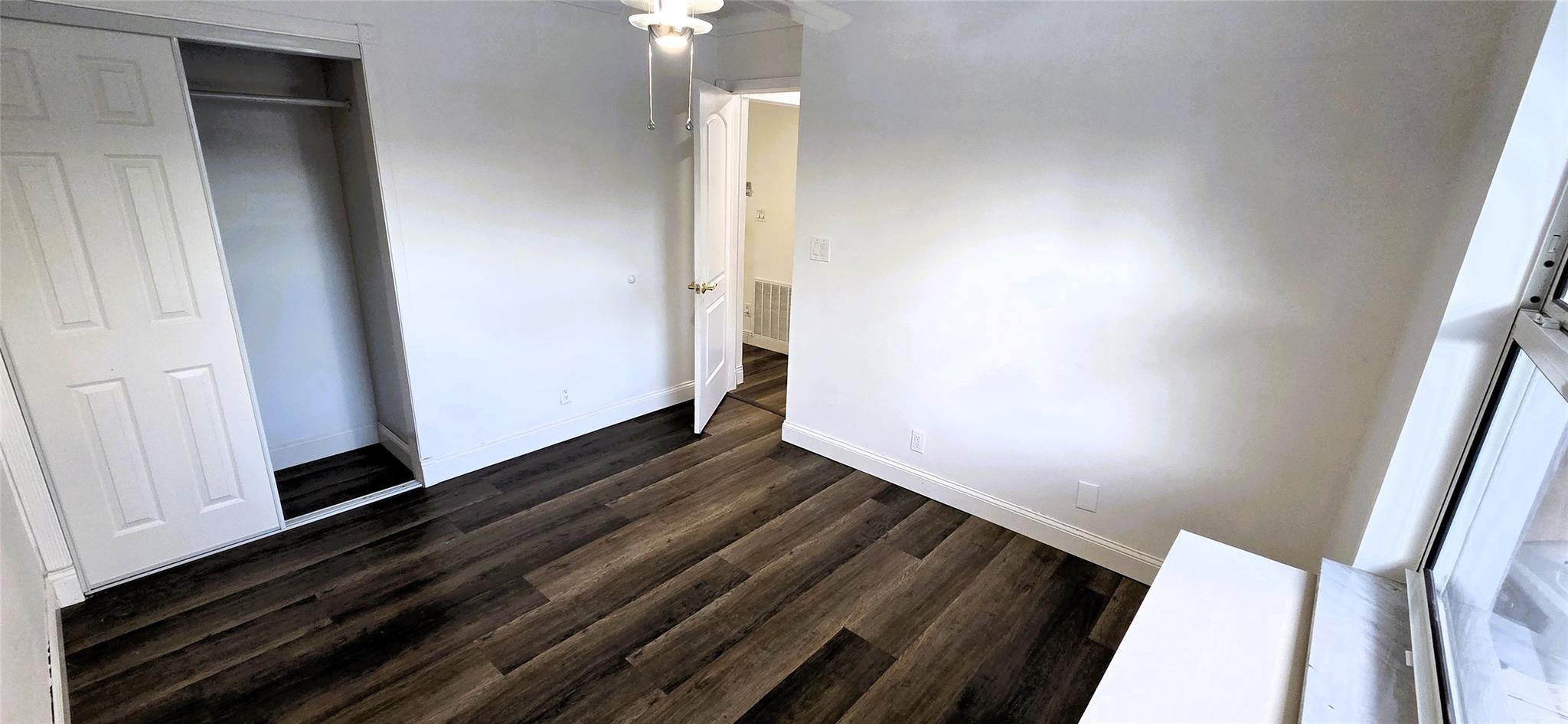 Sugar Pond Manor Wellingt - Residential