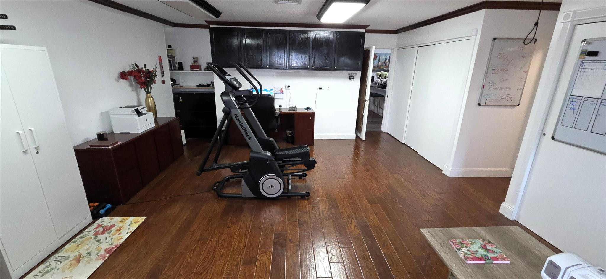 Sugar Pond Manor Wellingt - Residential