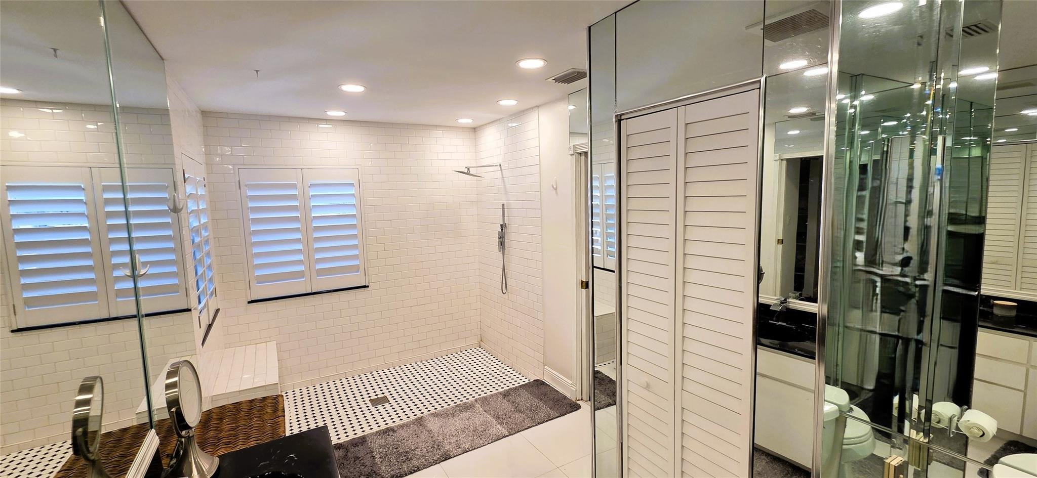 Sugar Pond Manor Wellingt - Residential