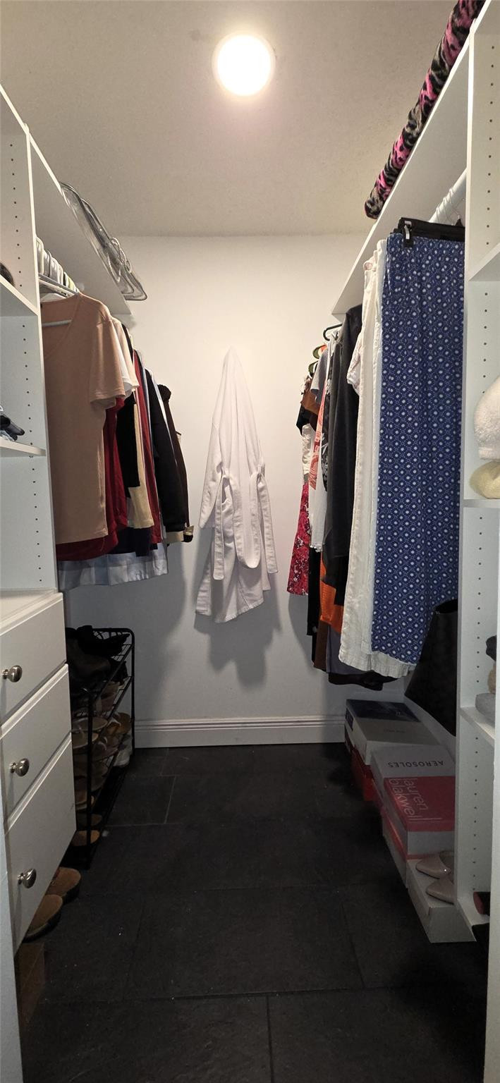 Sugar Pond Manor Wellingt - Residential