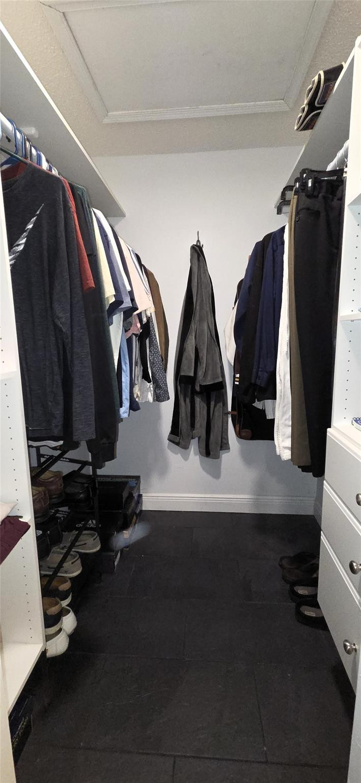 Sugar Pond Manor Wellingt - Residential