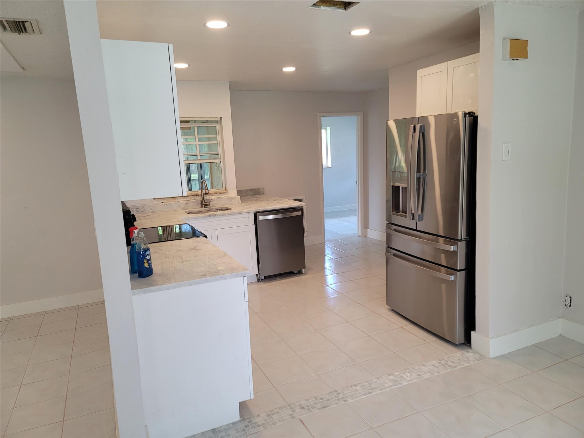 Oriole Margate Sec 6 86-3 - Residential Lease