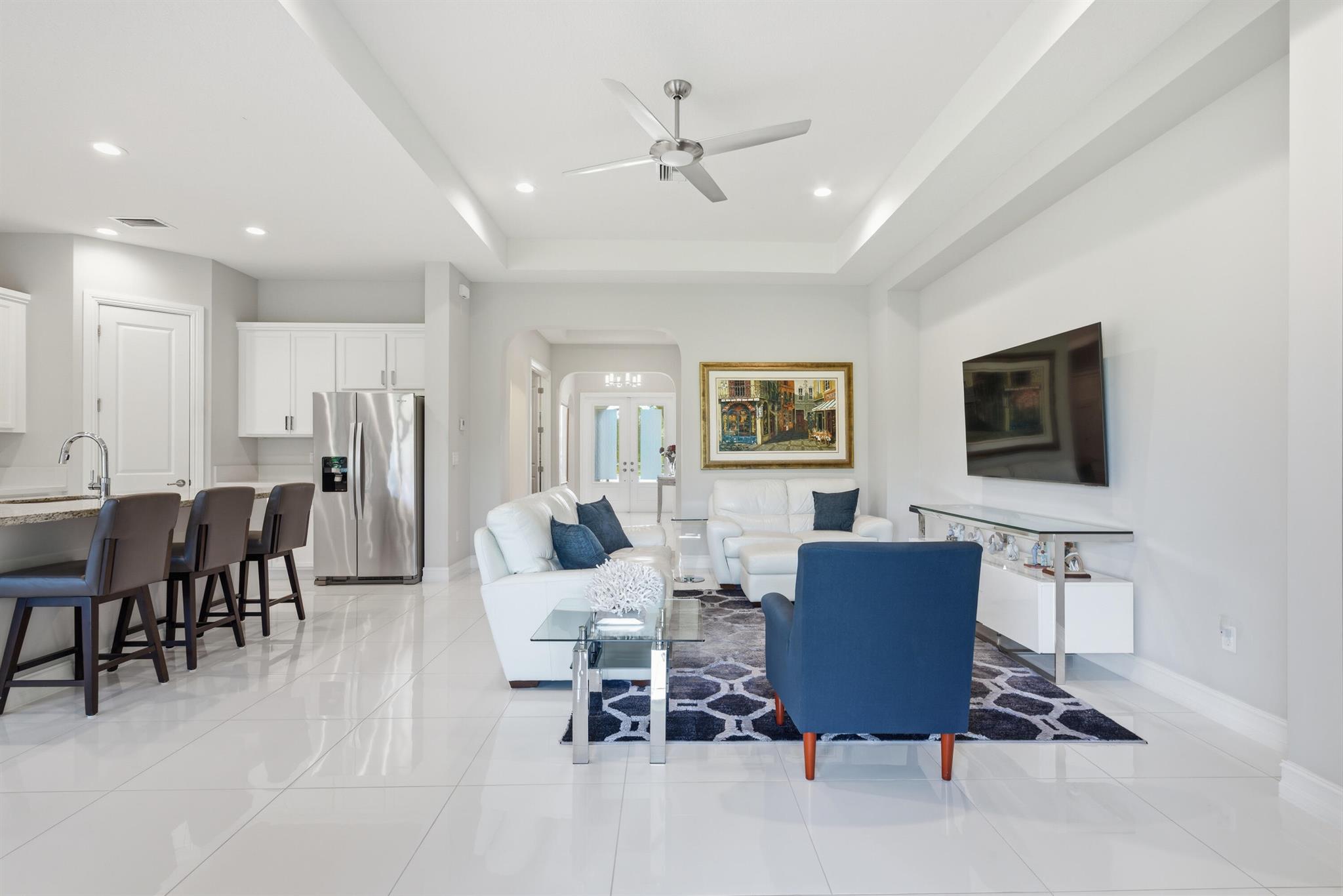 PALM MEADOWS ESTATES - Residential