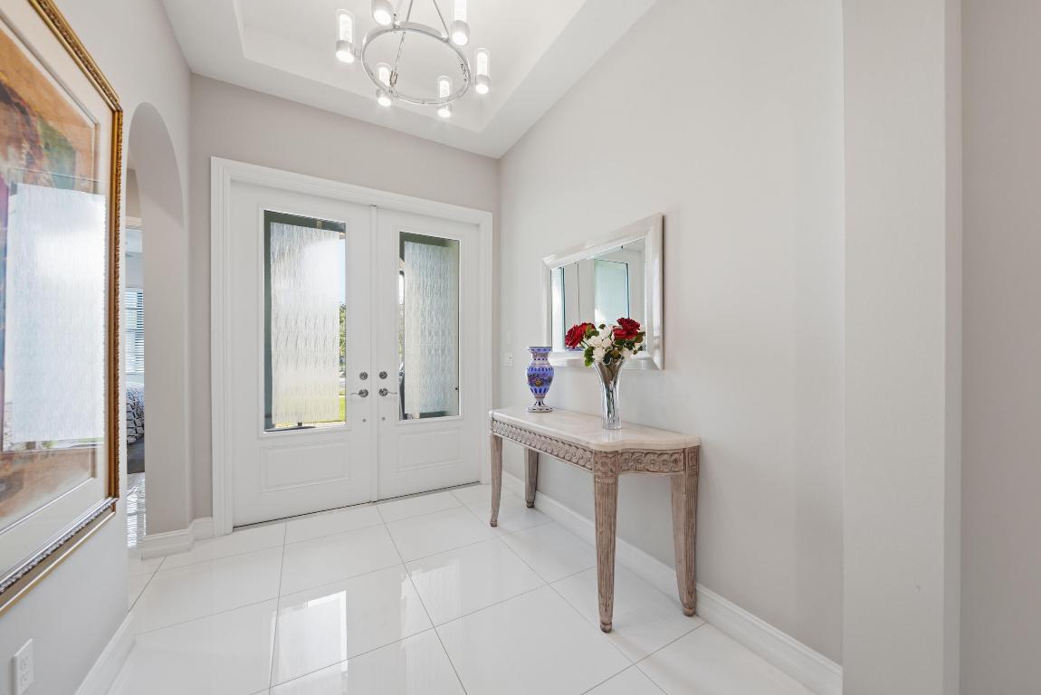 8275 Grand Prix Lane