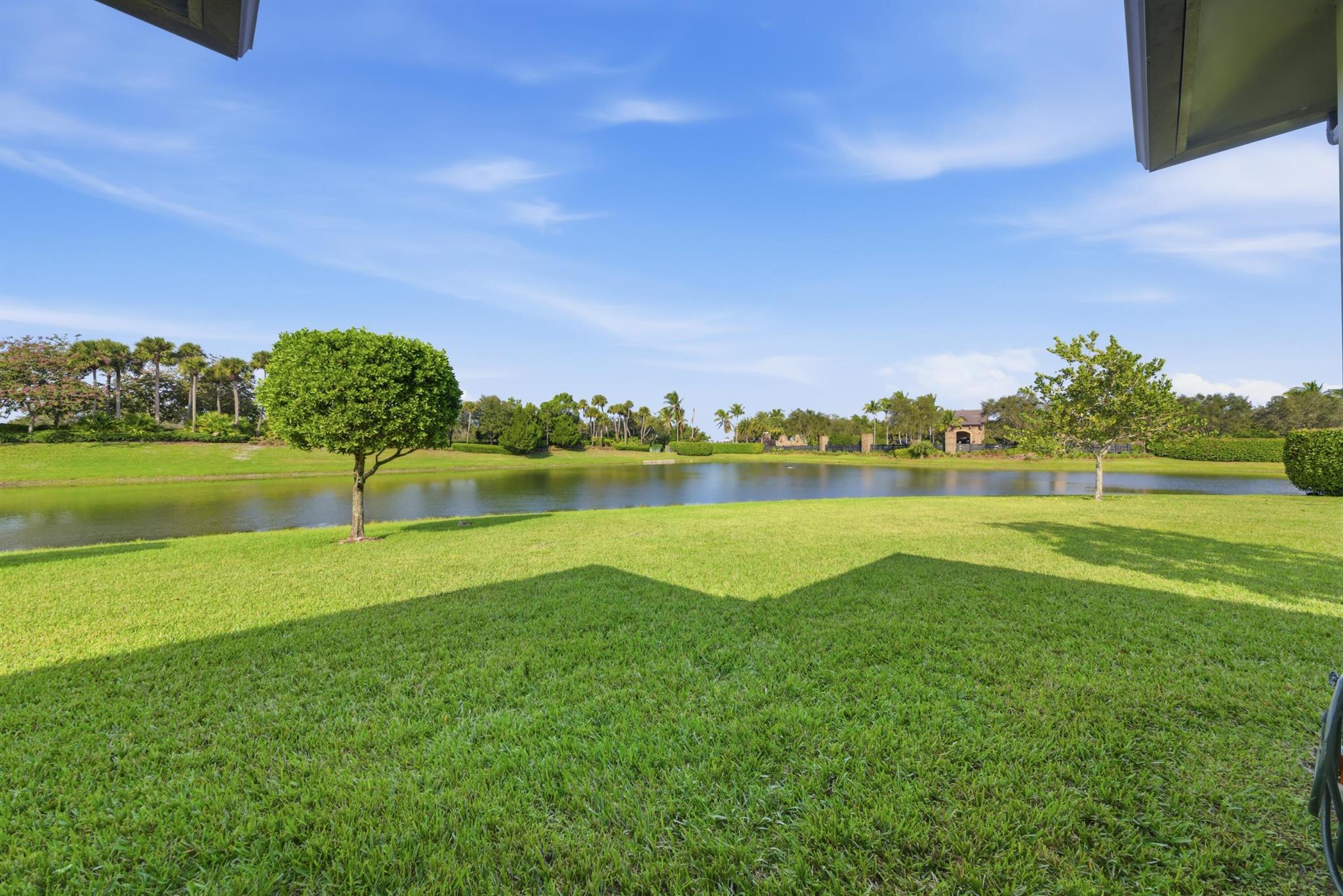 PALM MEADOWS ESTATES - Residential