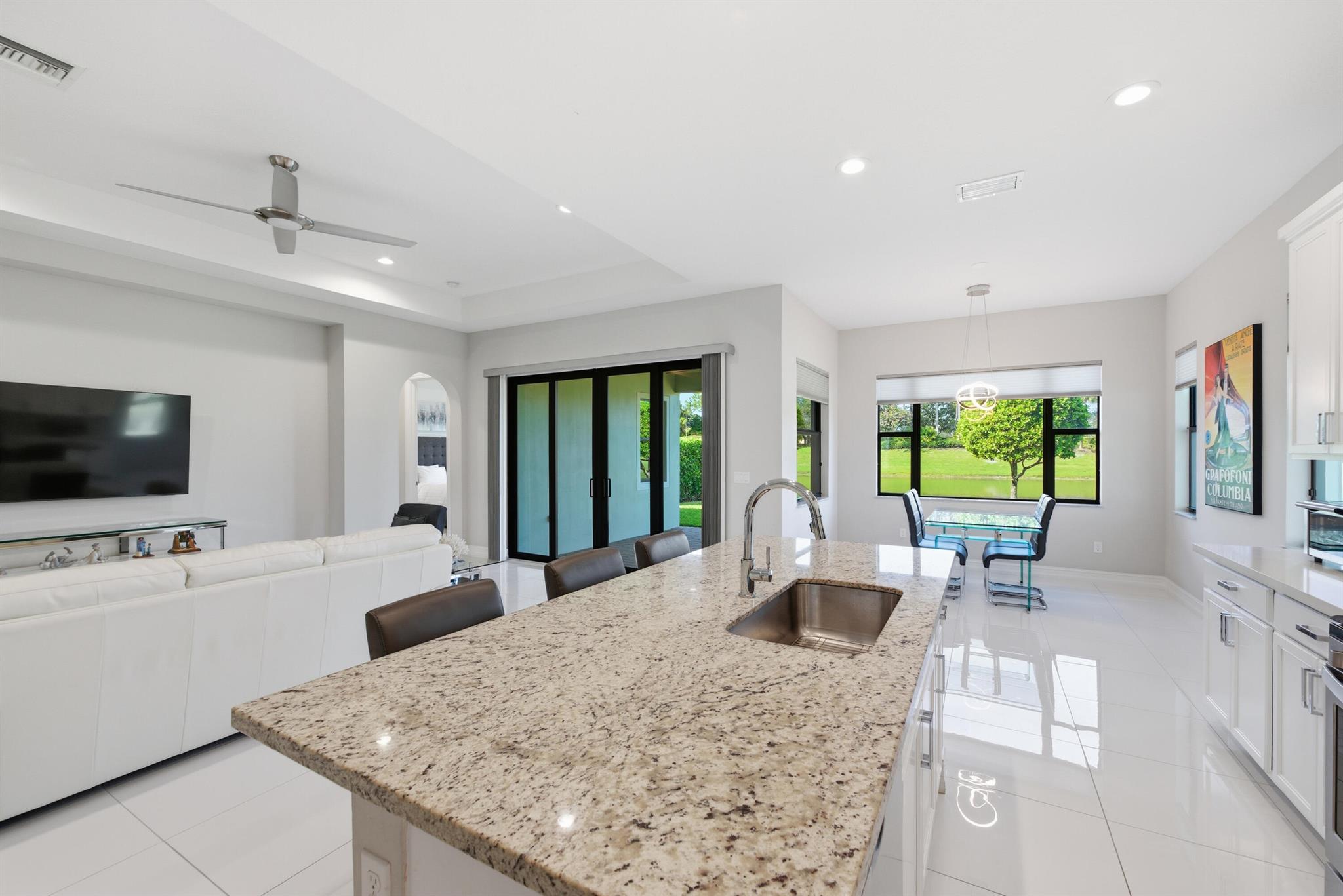 PALM MEADOWS ESTATES - Residential