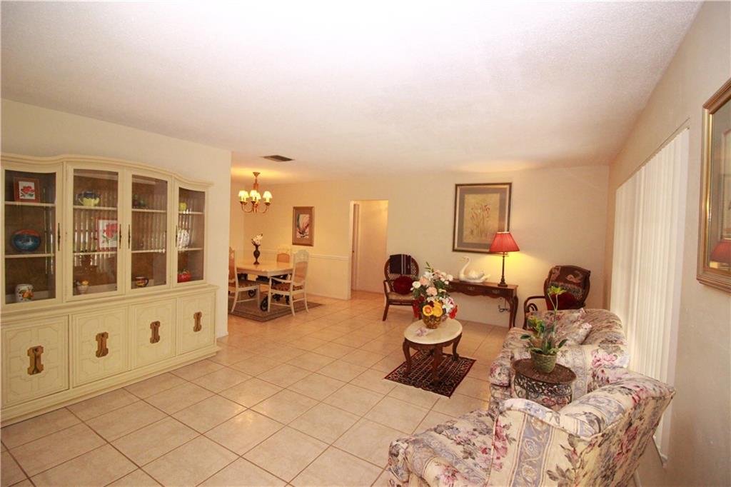 Mainlands Of Tamarac Lake - Residential