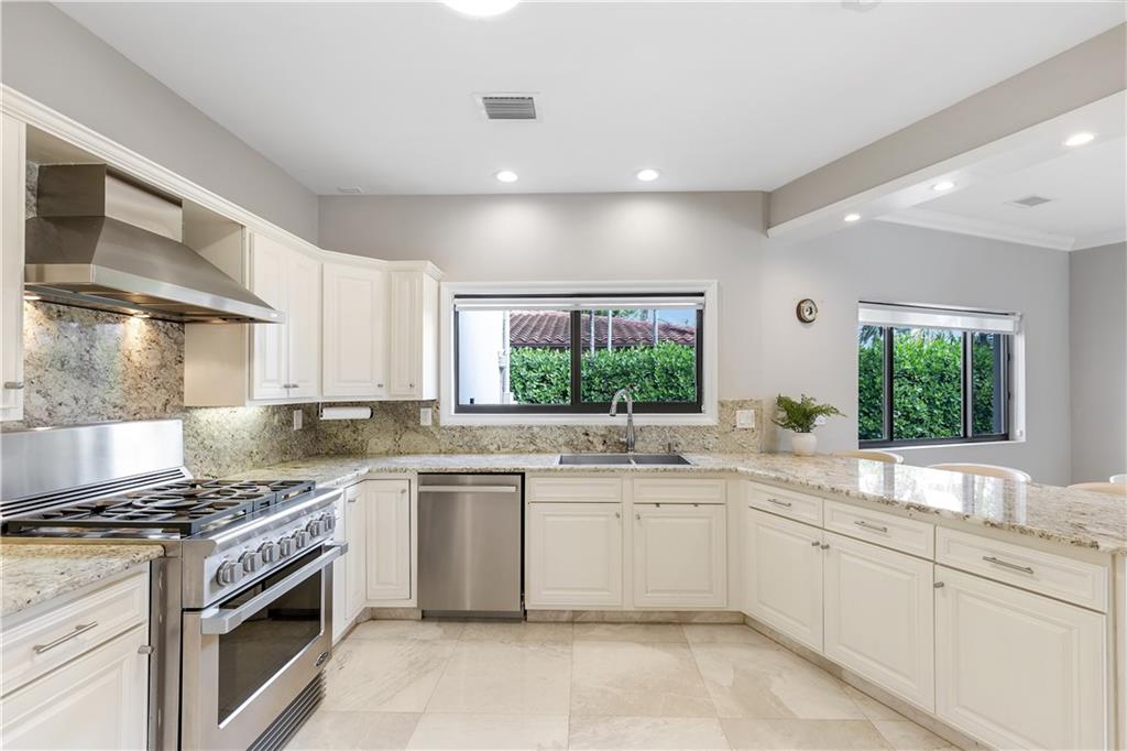 RIVIERA - Residential