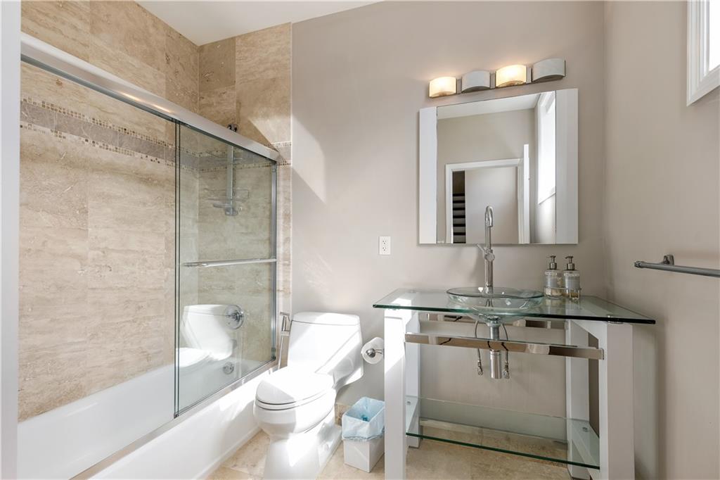 RIVIERA - Residential