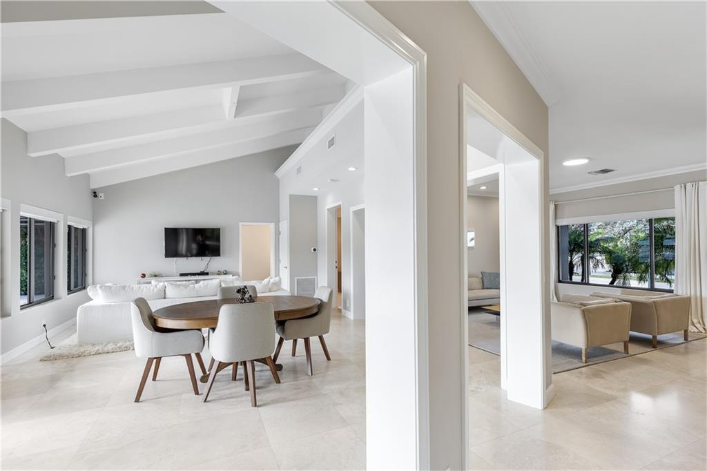 RIVIERA - Residential