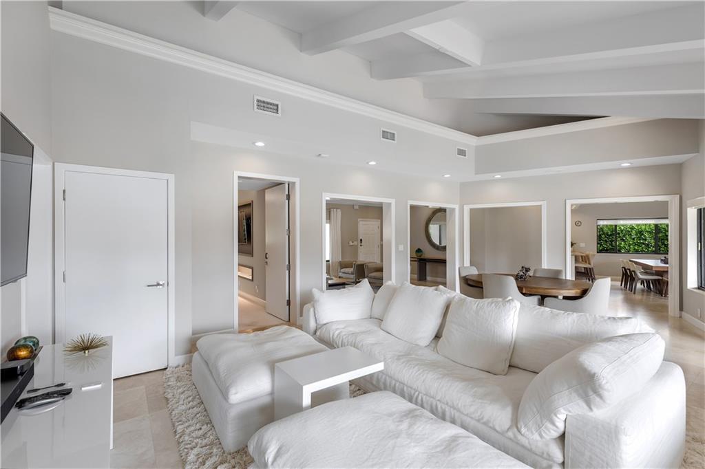 RIVIERA - Residential