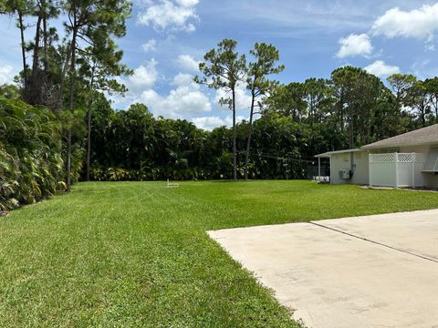 A home in Loxahatchee