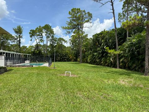 A home in Loxahatchee