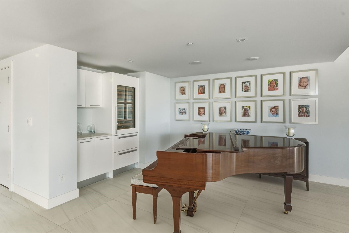 Sabbia Beach - Residential