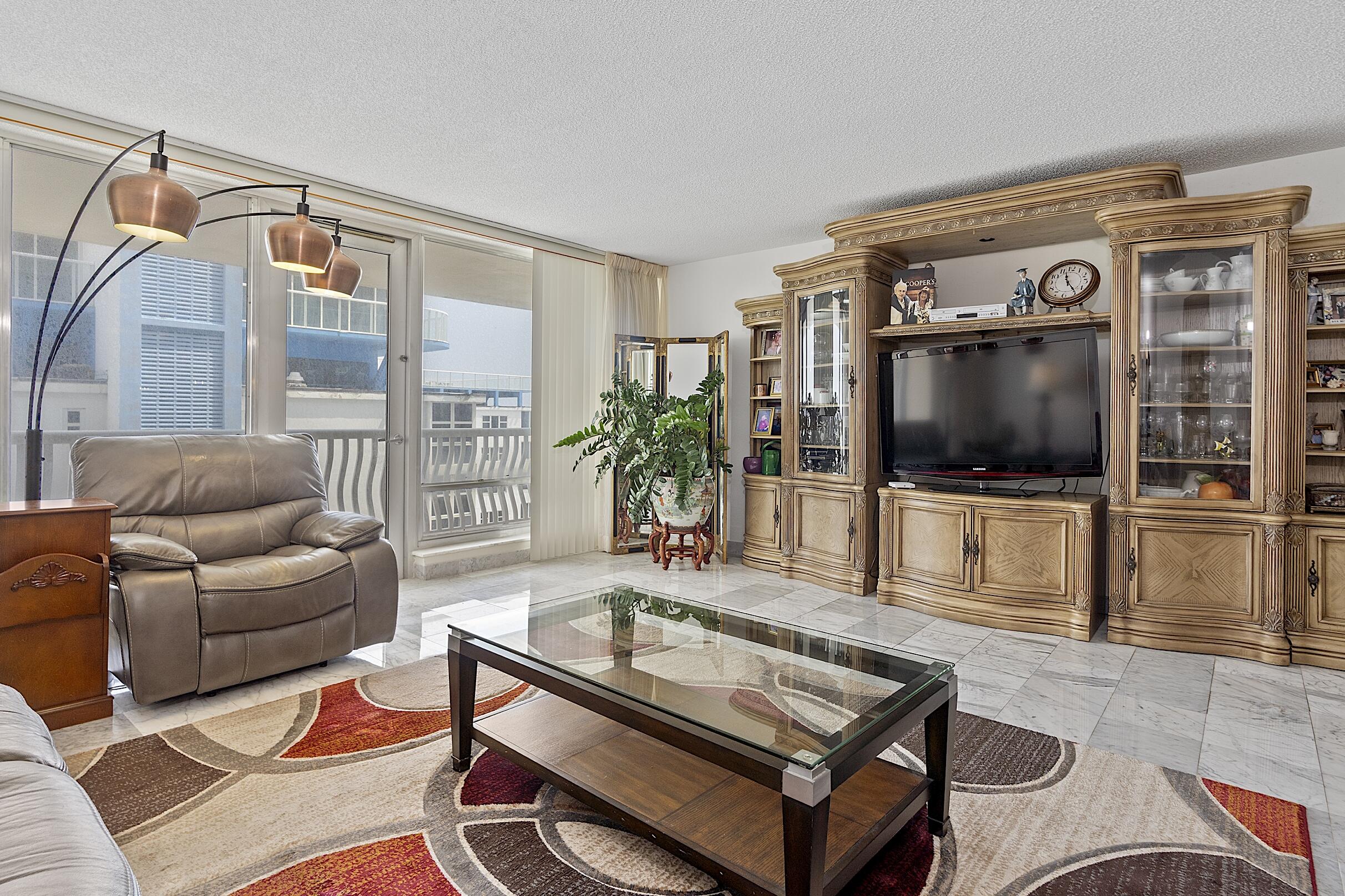 OCEAN CLUB CONDO - Residential